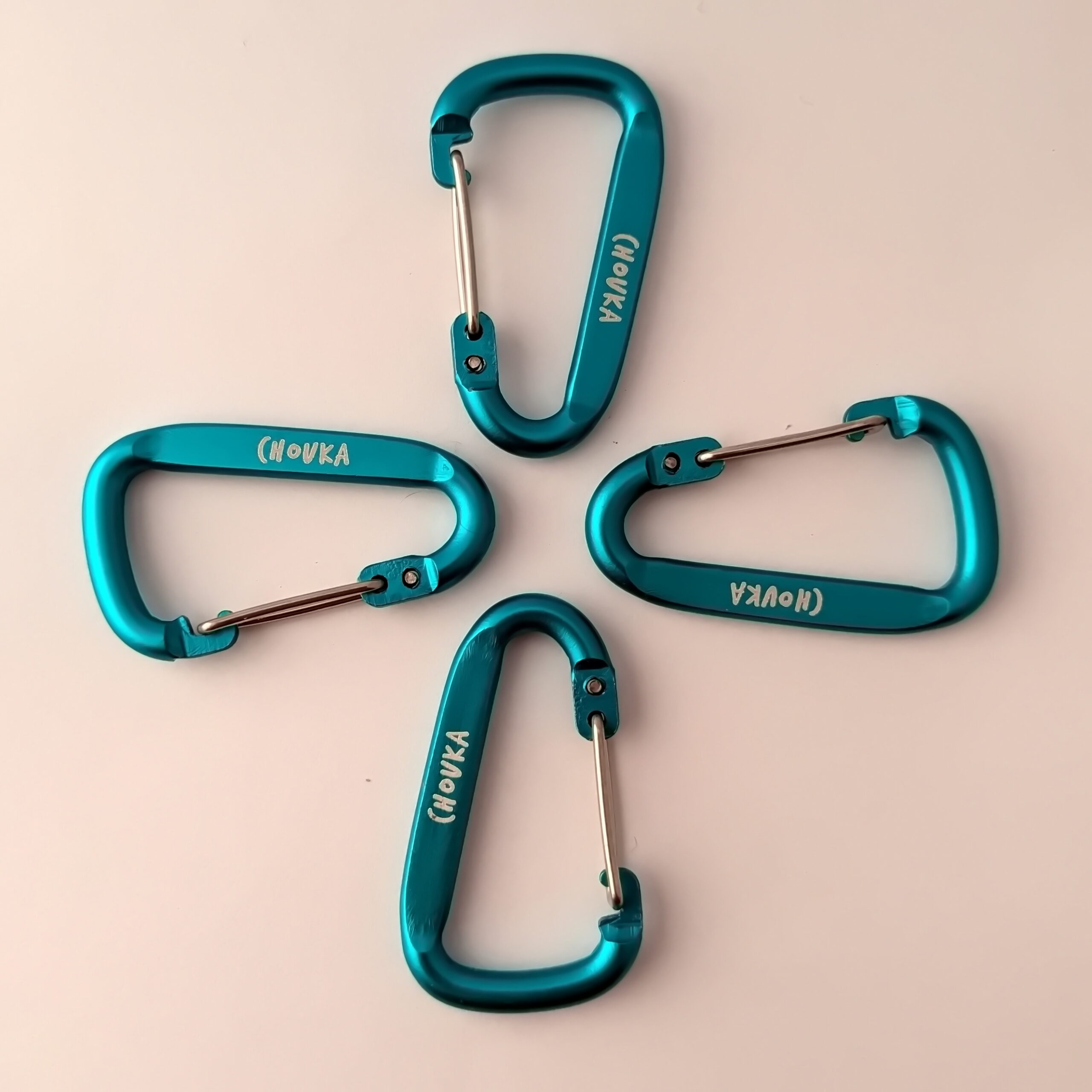 Pack of 4 Chouka mini carabiners
